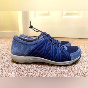 Dansko Sneakers size 39